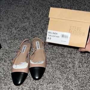 Brand new never wore Steve Madden Belinda Tan and Black Women's Shoes